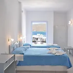 Akrogiali Hotel