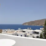 Akrogiali Hotel