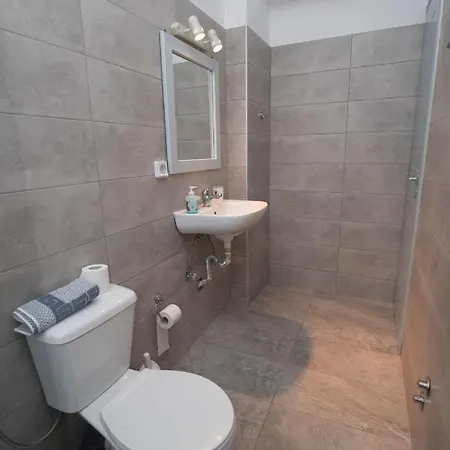 Akrogiali Hotel *