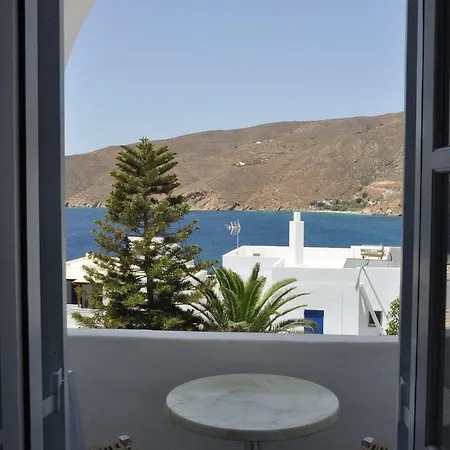 Akrogiali מלון אגיאלי